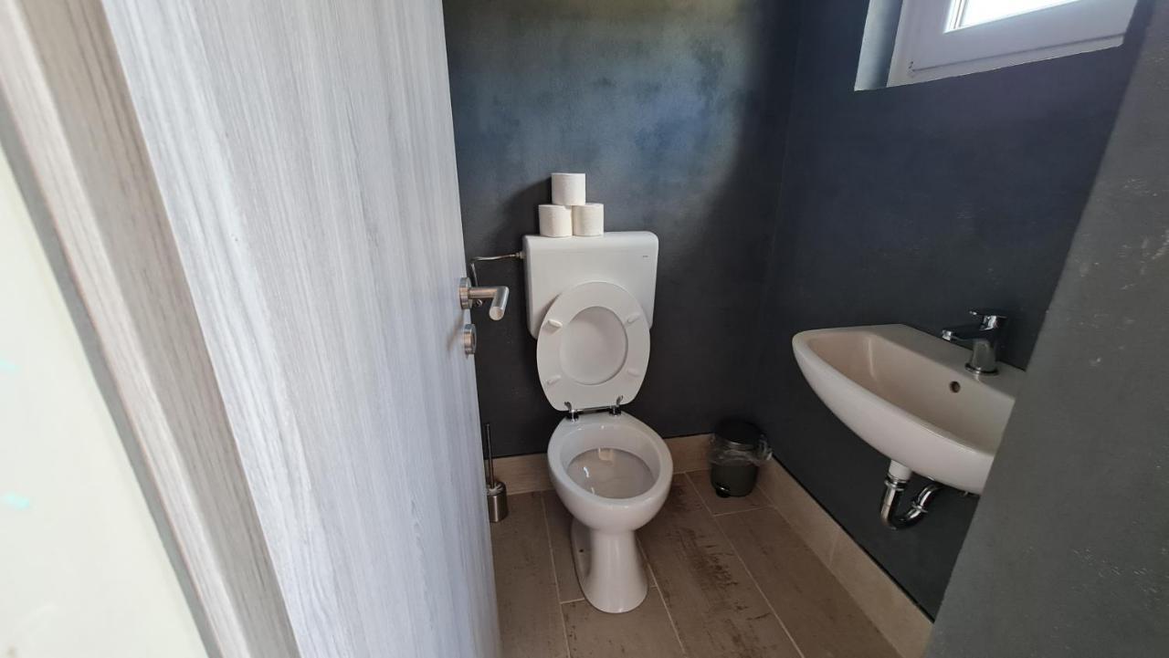 Pension Knafel Zirovnica Exterior foto